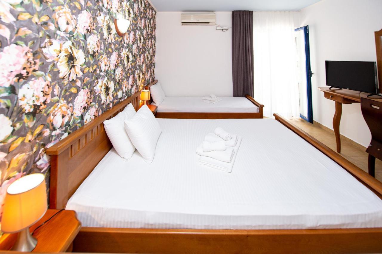 Tanja Apartments Rafailovici Bagian luar foto