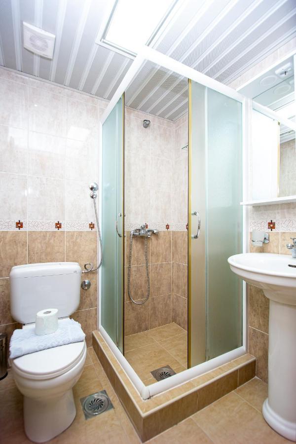 Tanja Apartments Rafailovici Bagian luar foto