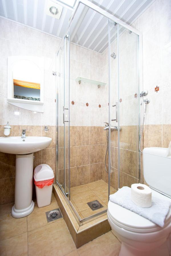 Tanja Apartments Rafailovici Bagian luar foto
